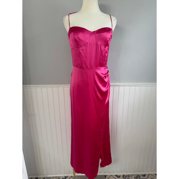 NWT Reformation Marguerite Silk Dress in Flambé Hot Pink High Leg Slit Size 8 - Picture 2 of 8